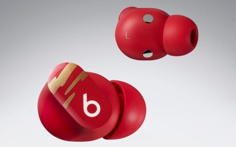 Beats Studio Buds虎年特别版发布：全红+金色虎纹图案设计，售约RM721！