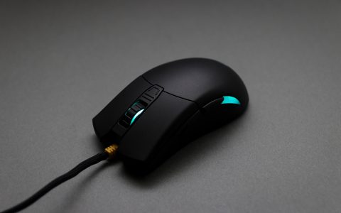 Ducky 推出 Secret M Retro 复刻版光学鼠标升级传感器与微动开关