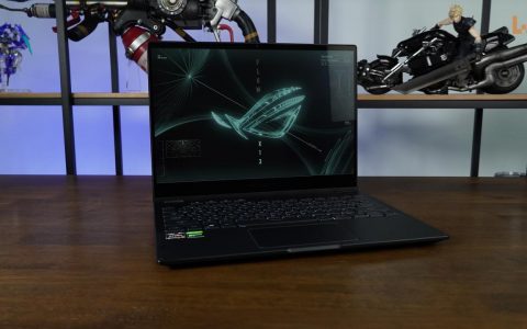 能够随便翻转的电竞笔电！ROG Flow X13评测！