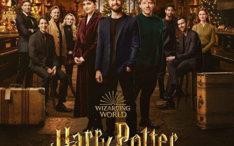 《哈利波特：回到霍格沃茨》最新预告发布：众多主演登场重返魔法世界，包括作者JK罗琳！