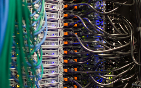 硬科技：x86在伺服器的地位是怎么来的商业篇