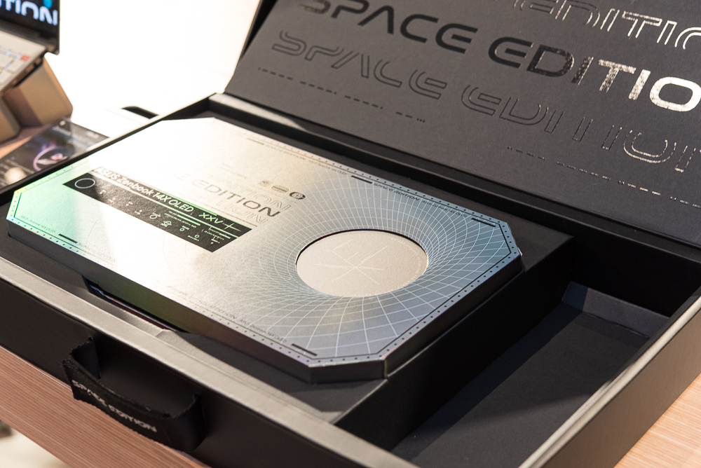 可以上太空的 ASUS Zenbook 14X OLED Space Edition 笔电抢先看