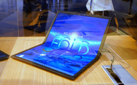 Zenbook Fold 17 OLED世界首款17.3寸可折叠OLED笔电问世，PC/笔电/平板/电子书/延伸屏幕一机搞定