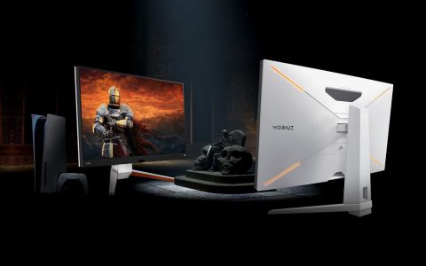 BenQ 旗舰电竞显示器 BenQ MOBIUS EX3210U 除支援 4K 144Hz 外，更首创内建降噪麦克风