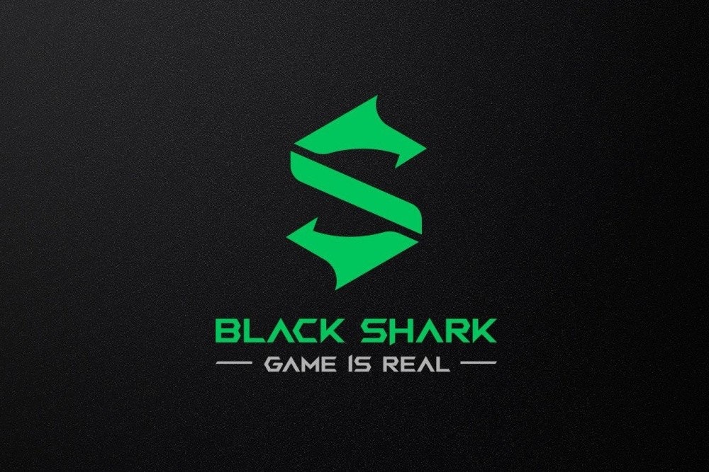照片中提到了BLACK SHARK、GAME IS REAL、-,跟铃木有关，包含了使命召唤：黑色行动、使命召唤：黑色行动冷战、小米黑鲨 2、小米黑鲨3、黑鲨4