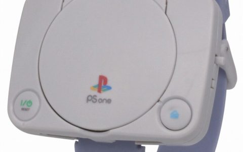 重温90年代主机！SEGA和SONY PS 联合推出SEGA SS与SONY PS主机造型扭蛋手表！