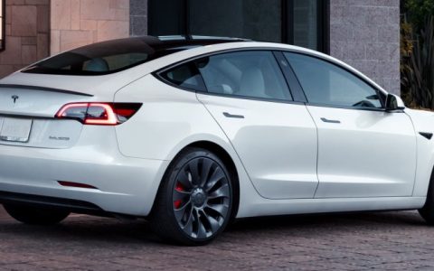 研究人员可远程控制25台Tesla，但说并非出于系统安全漏洞