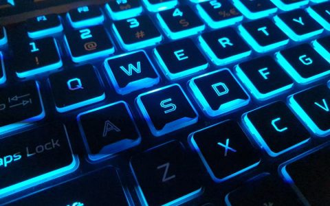 Google 代码泄密！ 游戏笔记本未来有 Windows 以外的「新选择」？