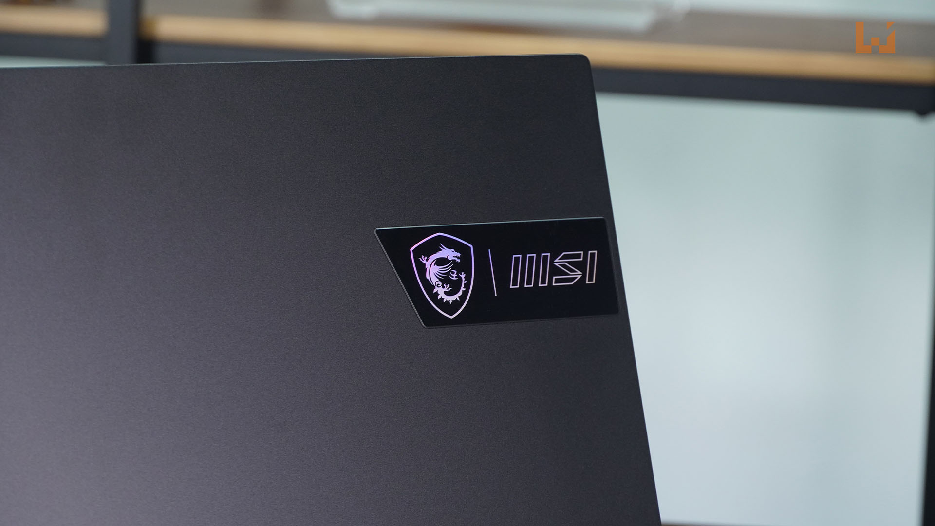 MSI Stealth 15M（2022年版）评测！外观更华丽、效能更犀利！