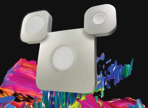 【CES 2022】三合一 MagSafe 充电器，同时为苹果 3 设备「空中充电」