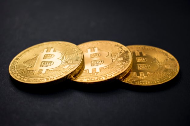 比特币持续跳水，纽约市长第一份薪水将超过1.5颗BTC