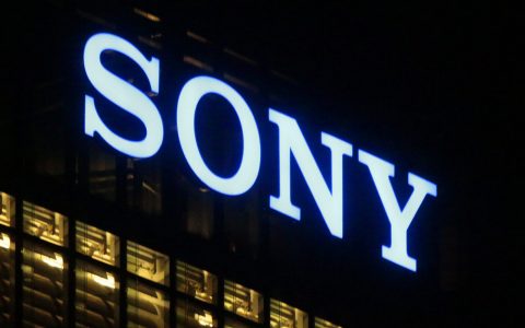 微软力拼游戏界 Netflix，Sony 市值蒸发 200 亿美元