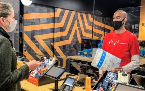Amazon证实将关闭所有实体书店、4星商店与Pop Up快闪店