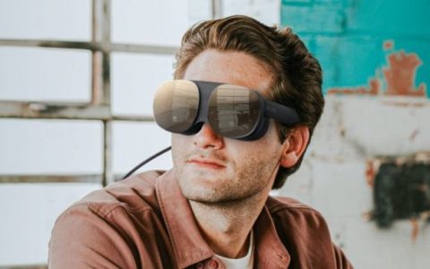 HTC 准备利用自家的 Vive 头戴设备帮助减少晕车 