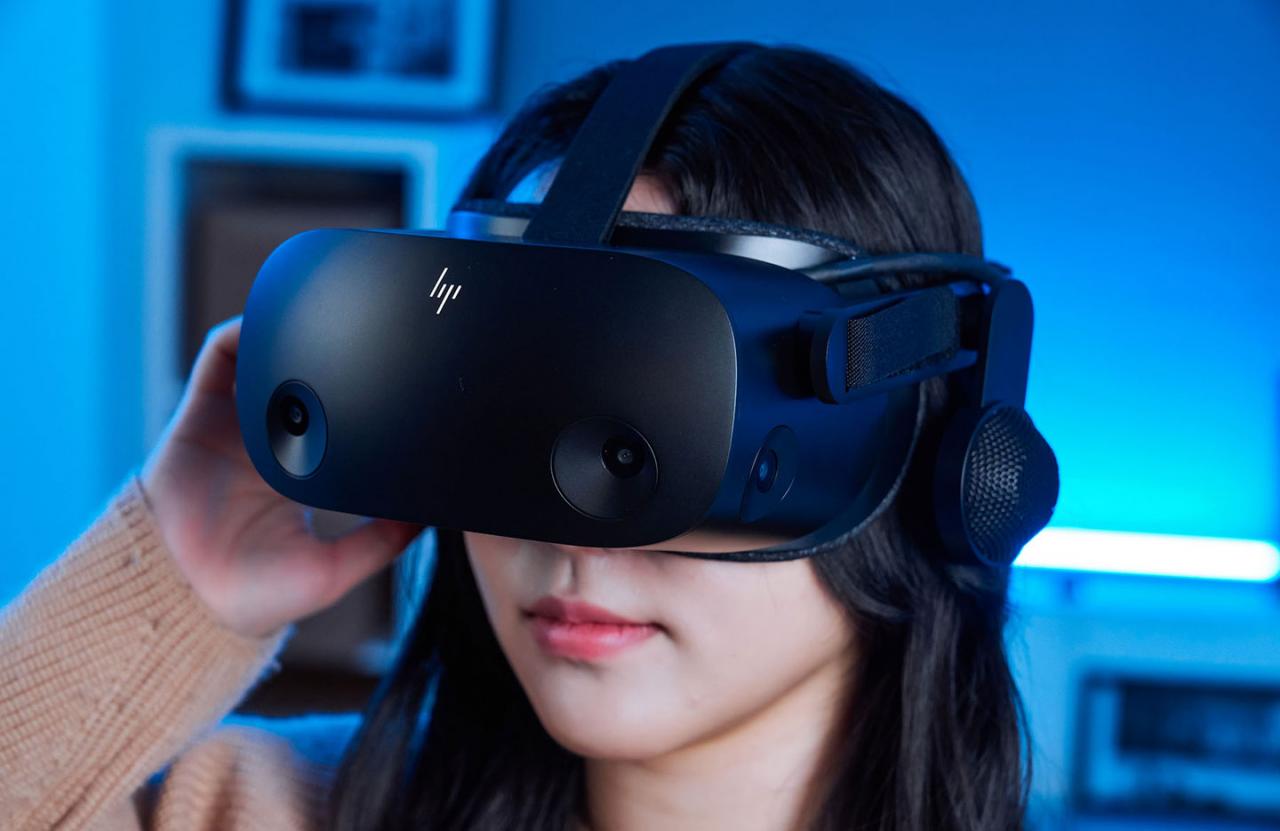 除了视觉效果优异，HP Reverb G2 VR 头戴式装置也配置了由 Valve 设计的立体声喇叭，能提供更出色的音效支持。