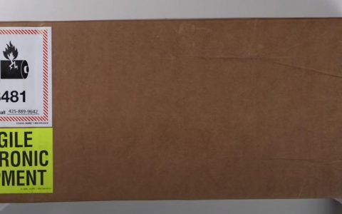 Steam Deck快递被偷！玩家：换个更普通的运送包装盒！