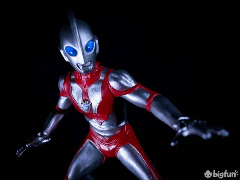 再版还能翻车？万代魂限奥特曼发光扭蛋 EX01评测