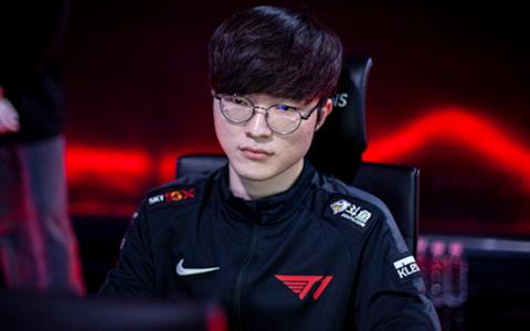 《英雄联盟》Faker 积分事件引韩服热议，多名职业选手心有戚戚焉