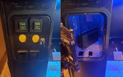 全世界仅此一台，玩家打造《马里奥赛车8 豪华版》大型机台