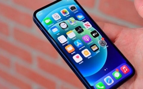 iPhone想摆脱刘海可能得等到2024年，屏幕下Face ID预计在iPhone 16才登场