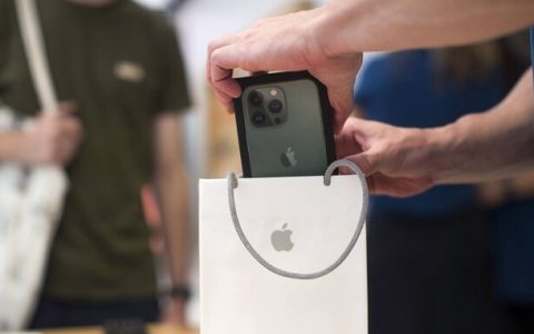 除了推出iPhone手机的订阅制，苹果也打算推出自己的金融基础设施