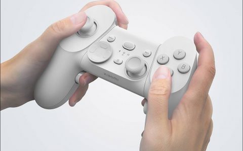 小米 Xiaomi 游戏手柄菁英版众筹推出：支持手机、平板、电脑、智能电视等设备，并兼容 Steam 等多种游戏平台