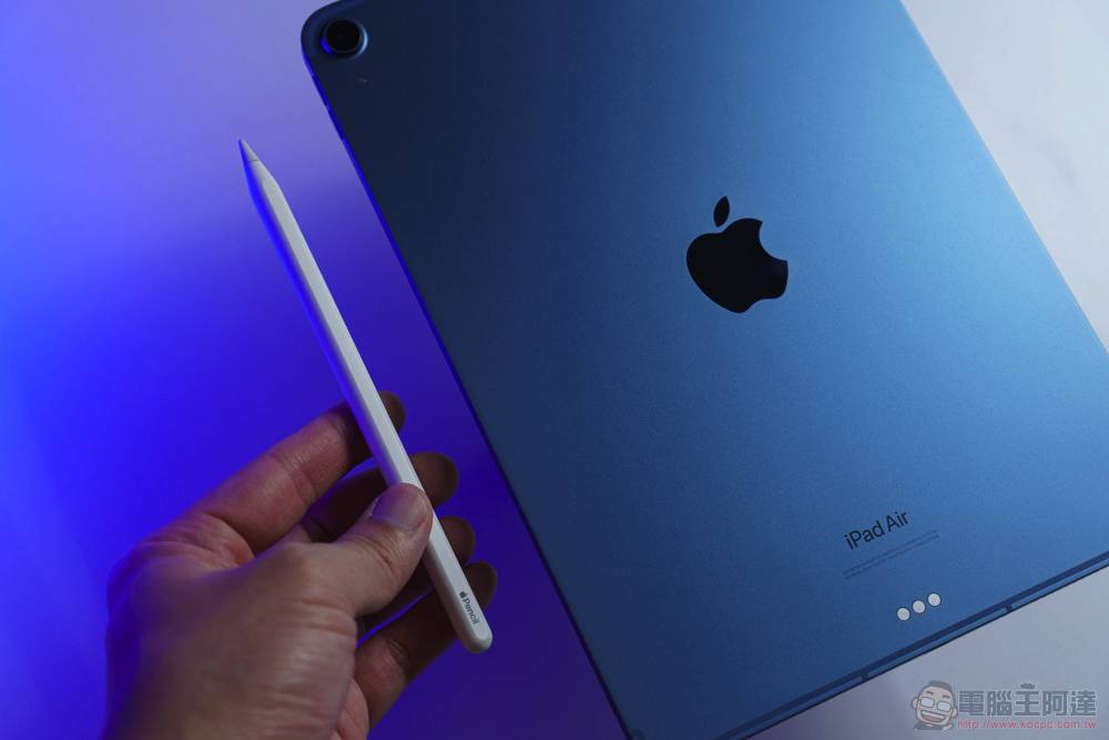 iPad Air 5 开箱体验：苹果最高 CP 值移动生产力中心