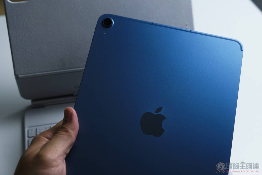 iPad Air 5 开箱体验：苹果最高 CP 值移动生产力中心