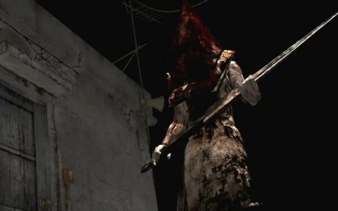 曾执导游戏改编电影的导演透露，KONAMI将着手打造《沉默之丘》系列新作