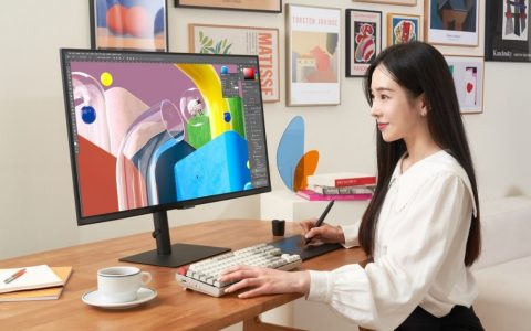 三星针对专业创作者推出ViewFinity S8系列显示器，对应27吋、32吋常见规格
