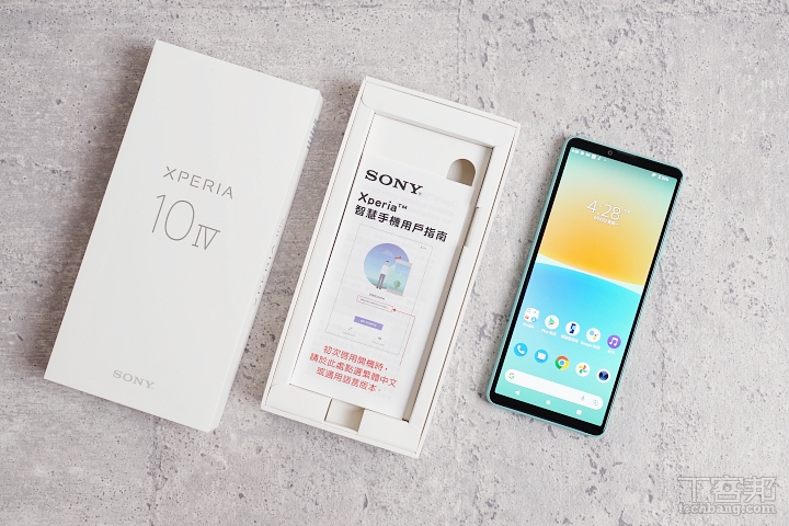 续航力好到不行的轻量中阶机，索尼 Xperia 10 IV 开箱评测