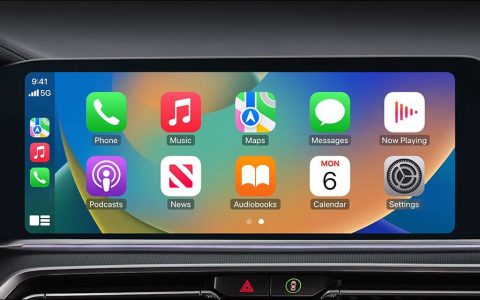 Apple 展示全新一代 CarPlay 接口：与车辆硬件深度整合，结合车内多屏幕、支持各项车辆信息显示与功能操作