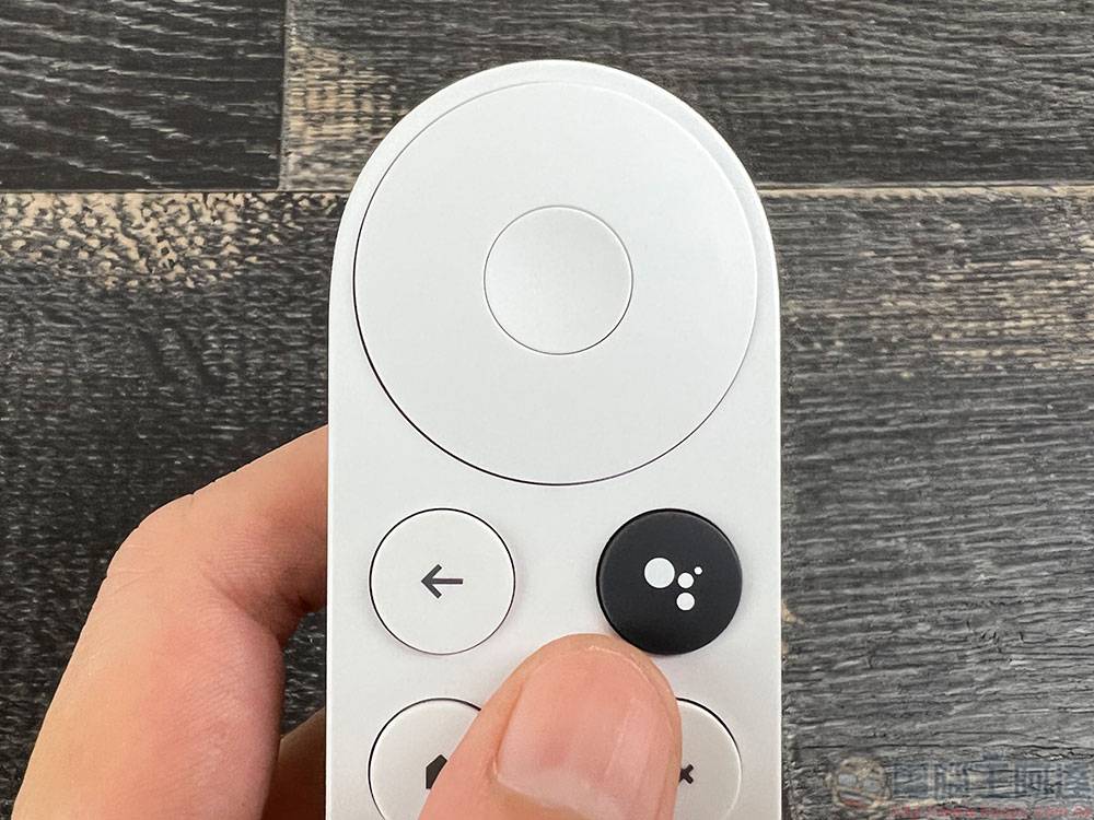 Chromecast （支持 Google TV） 开箱看重点：让电视更聪明的最简单解决方案