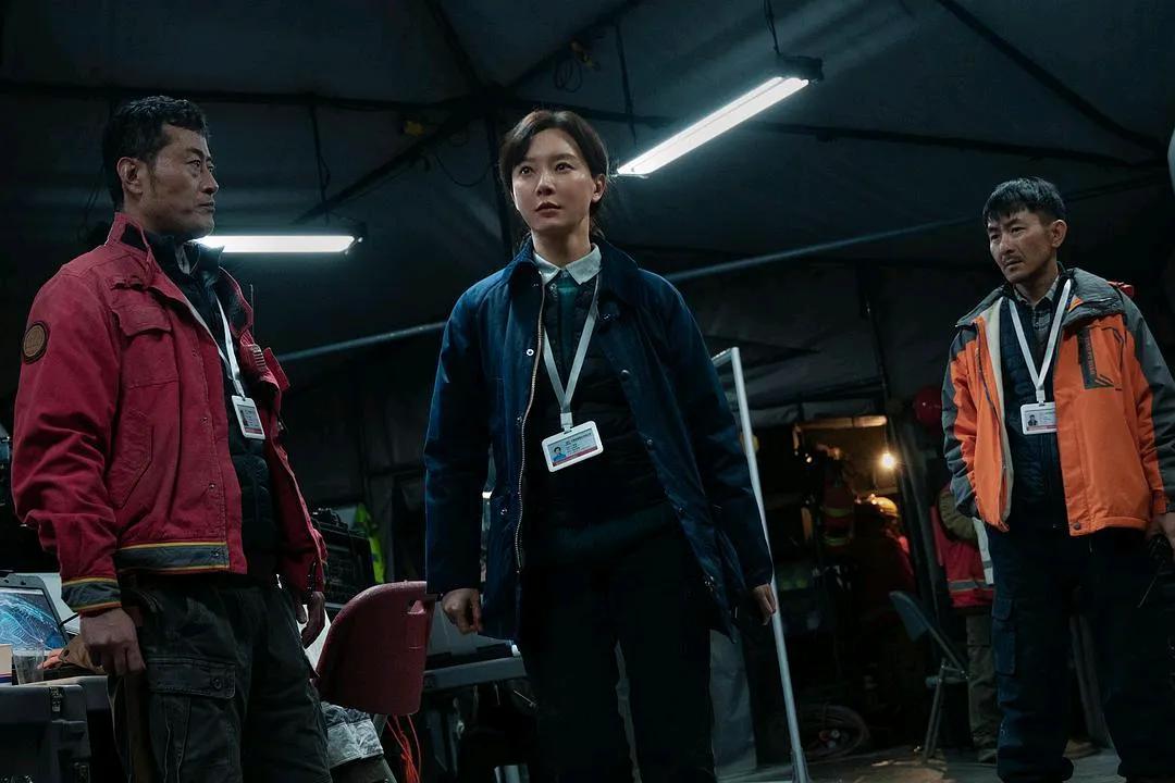 2012中文版的介绍（高清完整版在哪免费观看）  第2张