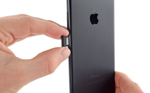 eSIM 时代将来临，苹果 iPhone 取消 SIM 卡距离不远了