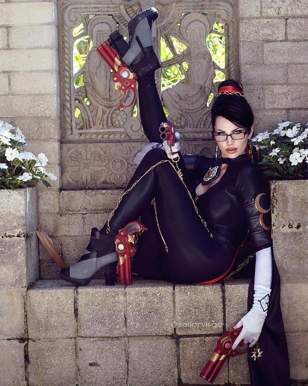 御姐Cosplay《蓓优妮塔》泳装版 身材完美还原