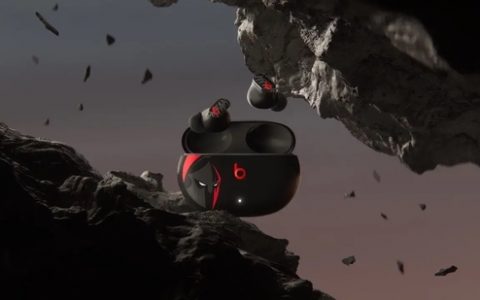 Apple 和游戏主播Nickmercs合作 推出限量版Beats Studio Buds