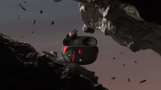 Apple 和游戏主播Nickmercs合作 推出限量版Beats Studio Buds