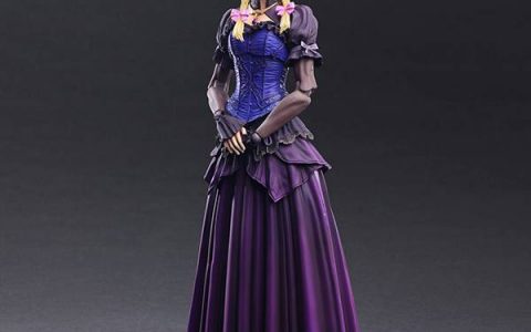 Tifa什么的闪边去！女装Cloud的Play Arts Kai模型才是王道！
