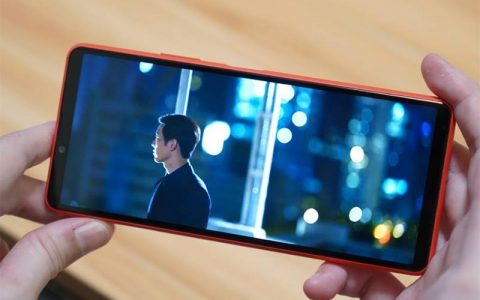 强光正面突击！ 在 Android 设备观赏 HDR 内容最烦人的调光问题即将获得修复