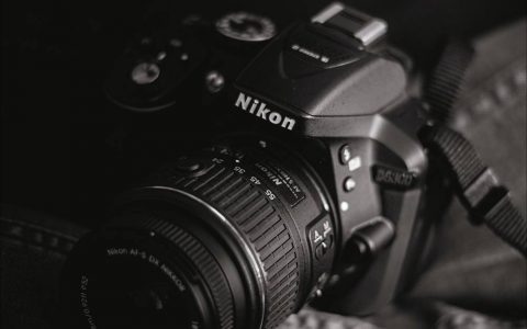 日媒报导Nikon传闻将停止开发单反相机，专注于无反光镜相机开发