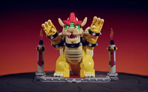 乐高 LEGO 推出「巨无霸库巴」（71411），超可动、可发射火球，以 2，807 个零件组成