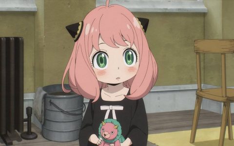 日本Coser扮《间谍家家酒》安妮亚喝酒惹争议，当事人紧急删文致歉