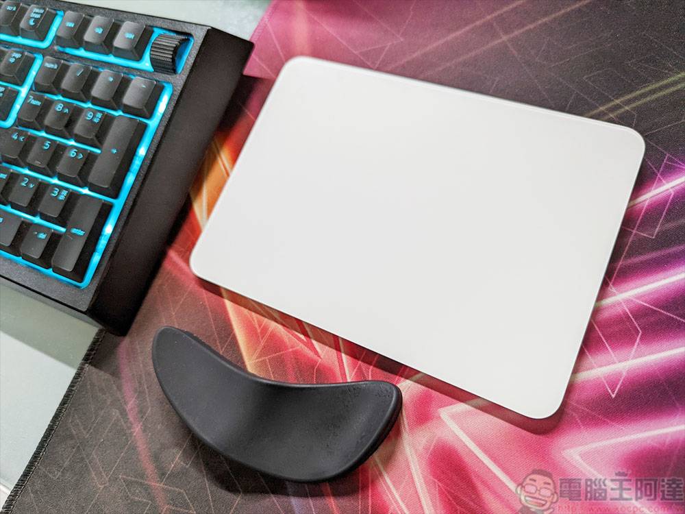 想在 PC 上用苹果巧控板还支持 Windows 11 手势？ 这招帮你一切搞定