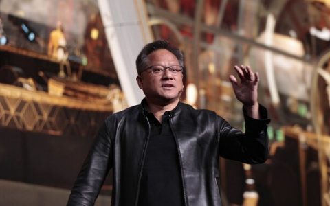 黄仁勋承认NVIDIA营收未达预期，但他说不考虑裁员「在这个时期更需要为员工加薪」