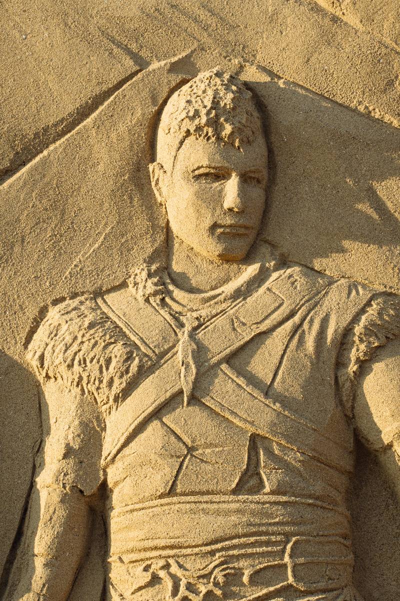 酷耶！《God of War Ragnarok》大型沙雕出现在 2022 福隆国际沙雕艺术季，庆祝游戏 11 月 9 日发售！