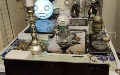 《尼尔》女粉「仙人跳」推坑男性买游戏后闹失踪 横尾太郎：愿人类荣光永存