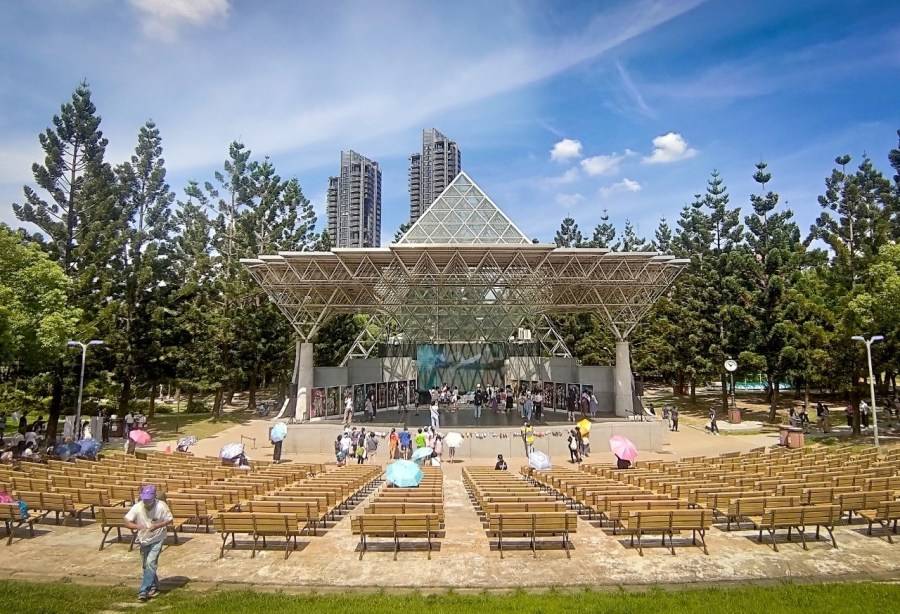 由 万代南梦宮 直营的女性向音乐节奏游戏《IDOLiSH7-偶像星願-（アイドリッシュセブン）》，為 纪念在2022年8月20日迎来作品象征数字的七周年，除了同一周末傍晚在日本举办16名主要声优所参与的特别活动「ONLY ONCE， ONLY 7TH.」，8月21日也在大安森林公园展开KV（主视觉）迷你展，邀请繁中版的玩家们一同共襄盛举！