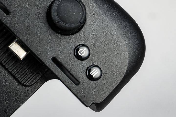 新增Razer Nexus应用程序的启动键，一按即可开启App，但在每次重新开启时，得先同意手机访问Razer Kishi V2。