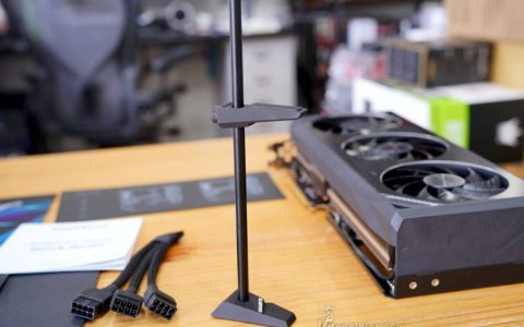 GIGABYTE RTX 3090 Ti Gaming + UD1000GM PG5 PCIe Gen5 电供开箱测试